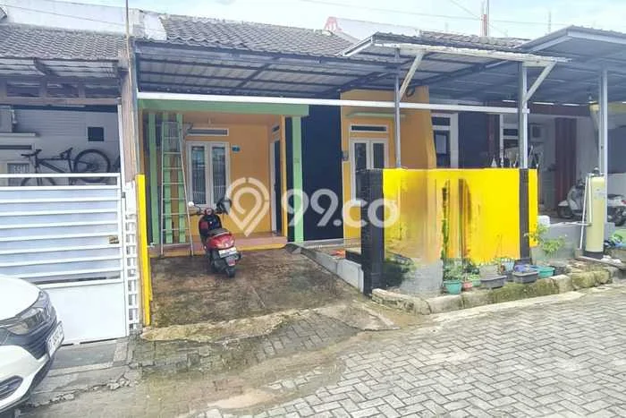 Rumah Modern Cantik 2 KT Siap Huni di Balikpapan Utara Rumah Modern Cantik 2 KT Siap Huni di Balikpapan Utara