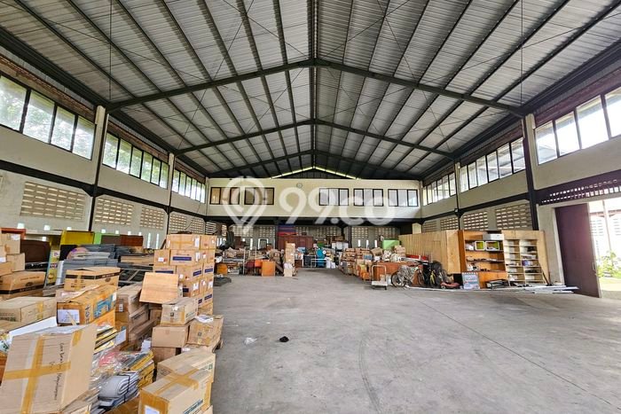 Disewakan Pabrik komersial di Ciawi luas bangunan 2500m2 Disewakan Pabrik komersial di Ciawi luas bangunan 2500m2