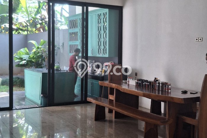 Ruko Bagus LT 348m2 LB 470m2 Dijual di Cibinong Bogor Ruko Bagus LT 348m2 LB 470m2 Dijual di Cibinong Bogor