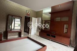 Jual Rumah Mewah Elegan Dengan View Cantik di Pulomas, Jakarta Timur Jual Rumah Mewah Elegan Dengan View Cantik di Pulomas, Jakarta Timur
