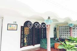 Rumah Eksklusif Dijual LT 450m2 di Kebon Jeruk, Jakarta Barat Rumah Eksklusif Dijual LT 450m2 di Kebon Jeruk, Jakarta Barat