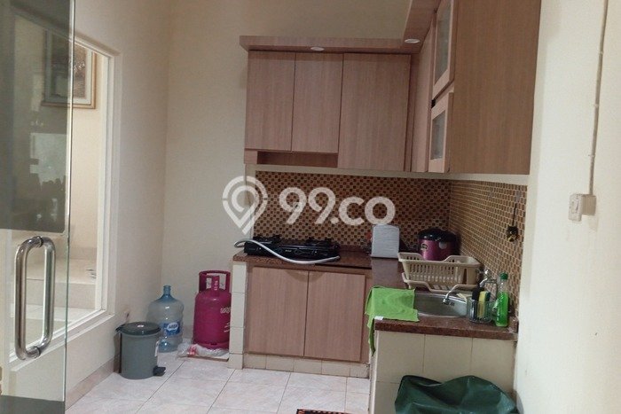 Rumah Minimalis 4 KT di Cibubur Jakarta Timur Full Furnished Rumah Minimalis 4 KT di Cibubur Jakarta Timur Full Furnished