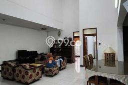 Hunian Mewah LB 200m2 Siap Pakai Desain Elegan di Turangga, Bandung Hunian Mewah LB 200m2 Siap Pakai Desain Elegan di Turangga, Bandung