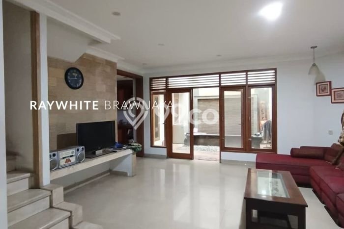 Dijual Rumah Luas Megah Dengan View Cantik di Panglima Polim, Jakarta Selatan Dijual Rumah Luas Megah Dengan View Cantik di Panglima Polim, Jakarta Selatan