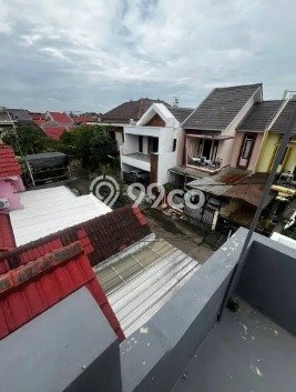 Disewakan! Rumah 6 Kamar Tidur &
4 Kamar Mandi di Galaxy, Bekasi Disewakan! Rumah 6 Kamar Tidur &
4 Kamar Mandi di Galaxy, Bekasi