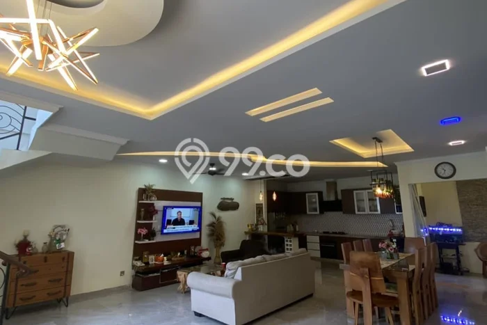 For Sale! Luxury House LT 160m2 Desain Elegan di Batam Centre For Sale! Luxury House LT 160m2 Desain Elegan di Batam Centre