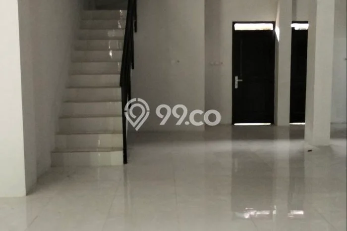 FOR RENT! Ruko di Ciganjur Cocok untuk Bisnis 108m2 FOR RENT! Ruko di Ciganjur Cocok untuk Bisnis 108m2