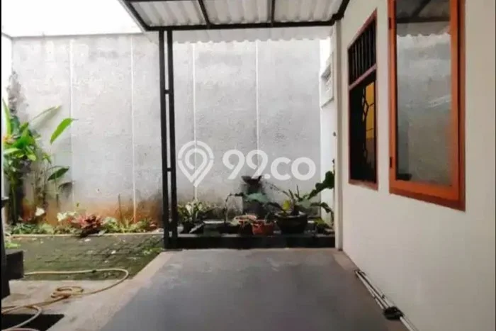 Dijual Rumah Luas Elegan Dengan View Eksklusif di Kalimalang, Jakarta Timur Dijual Rumah Luas Elegan Dengan View Eksklusif di Kalimalang, Jakarta Timur