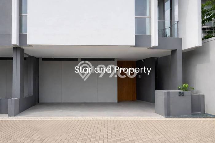 Dijual Rumah 4 Kamar Lokasi Ideal Nyaman dan Strategis di BSD Dijual Rumah 4 Kamar Lokasi Ideal Nyaman dan Strategis di BSD