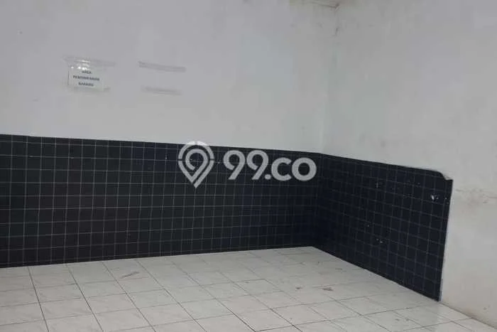 Area Strategis! Disewakan Ruko Lokasi Grogol Petamburan, Jakarta Barat Cocok untuk Bisnis Area Strategis! Disewakan Ruko Lokasi Grogol Petamburan, Jakarta Barat Cocok untuk Bisnis