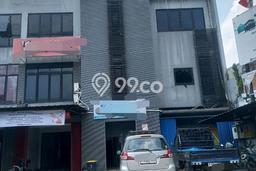 Disewakan Ruko di Kawasan Ramai Kedoya Luas 56m2 Disewakan Ruko di Kawasan Ramai Kedoya Luas 56m2