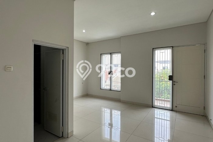 Disewakan Rumah Harga Terjangkau di Pluit Jakarta Utara Punya 4 KT Disewakan Rumah Harga Terjangkau di Pluit Jakarta Utara Punya 4 KT