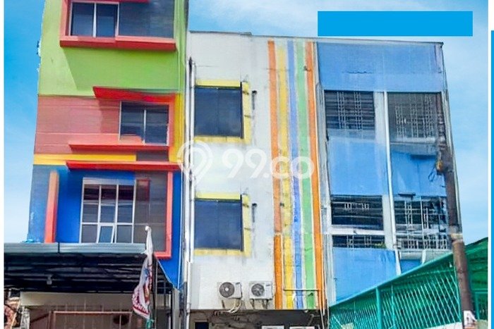 Unit Ruko Dijual di Jakarta Barat LT 121m2 & LB 340m2 Unit Ruko Dijual di Jakarta Barat LT 121m2 & LB 340m2