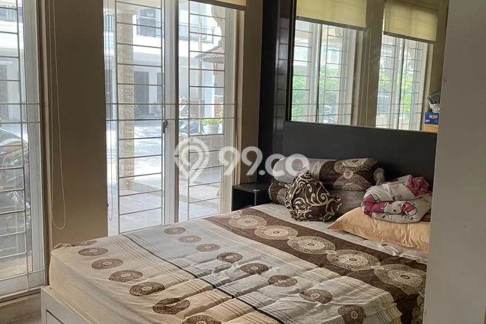 Rumah Mewah LB 215m2 Siap Pakai Desain Elegan di Daan Mogot, Jakarta Barat Rumah Mewah LB 215m2 Siap Pakai Desain Elegan di Daan Mogot, Jakarta Barat
