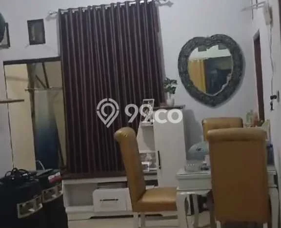 For Sale Rumah 2 Kamar Lokasi Strategis Bagus dan Strategis di Tengah Tani For Sale Rumah 2 Kamar Lokasi Strategis Bagus dan Strategis di Tengah Tani