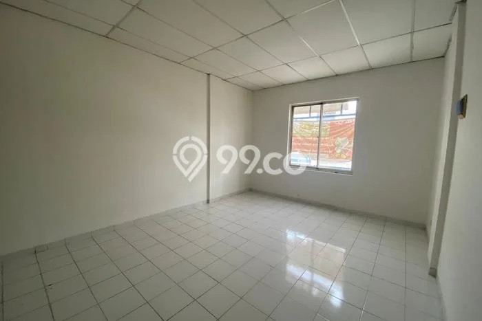Lokasi Strategis! Dijual Ruko Bisnis di Serpong, Tangerang Selatan Kondisi Bagus Lokasi Strategis! Dijual Ruko Bisnis di Serpong, Tangerang Selatan Kondisi Bagus
