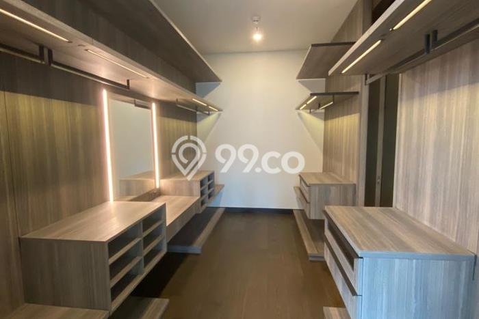Hunian Apartemen Mewah & Prestisius 3 BR di Menteng, Jakarta Pusat Hunian Apartemen Mewah & Prestisius 3 BR di Menteng, Jakarta Pusat