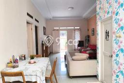 Rumah Modern Cantik 2 KT Bisa Langsung Pindah di Jagakarsa Rumah Modern Cantik 2 KT Bisa Langsung Pindah di Jagakarsa