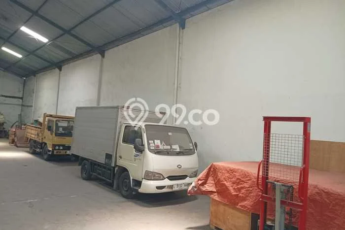 Untuk Dijual Gudang di Asemrowo Surabaya LT 461m2 / LB 411m2 Untuk Dijual Gudang di Asemrowo Surabaya LT 461m2 / LB 411m2