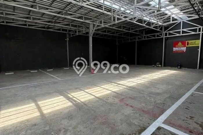 Unit Gudang Dijual di Sawahan Surabaya 270m2 Unit Gudang Dijual di Sawahan Surabaya 270m2