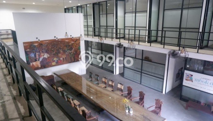 Gudang Disewakan Cepat di Lakarsantri Surabaya LB 900m2 Gudang Disewakan Cepat di Lakarsantri Surabaya LB 900m2