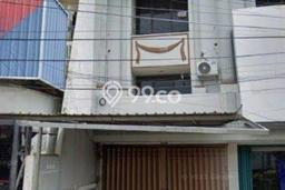 Ruko disewakan lokasi strategis Gubeng Surabaya 360m2 Ruko disewakan lokasi strategis Gubeng Surabaya 360m2