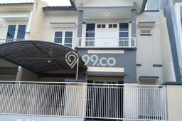 Rumah Strategis Modern Lb 220m2 di Mulyorejo, Surabaya Rumah Strategis Modern Lb 220m2 di Mulyorejo, Surabaya