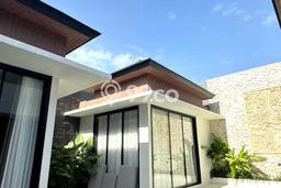 HARGA TERBAIK! Vila di , Luas 300m2m², Area Strategis HARGA TERBAIK! Vila di , Luas 300m2m², Area Strategis