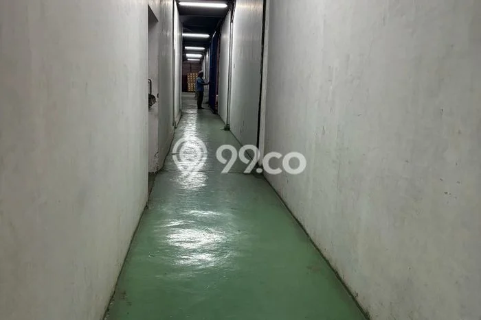 Gudang Disewa di Bekasi dengan LB 4000m2 Area Komersial Ramai Gudang Disewa di Bekasi dengan LB 4000m2 Area Komersial Ramai