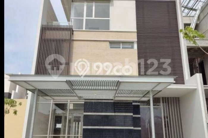 Jarang Ada! Rumah Sewa 5 Kamar Bagus Siap Huni Golf Island Jarang Ada! Rumah Sewa 5 Kamar Bagus Siap Huni Golf Island