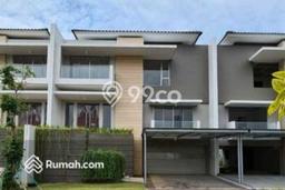 Dijual Rumah Luas Megah Dengan View Cantik di Golf Island, Jakarta Utara Dijual Rumah Luas Megah Dengan View Cantik di Golf Island, Jakarta Utara