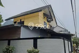 Rumah Mewah LB 186m2 Siap Huni Desain Elegan di Citra Garden, Jakarta Barat Rumah Mewah LB 186m2 Siap Huni Desain Elegan di Citra Garden, Jakarta Barat