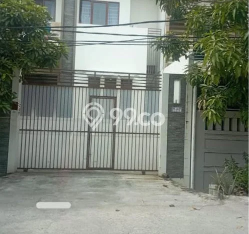 Jual Rumah Luas Megah Dengan View Eksklusif di Taman Palem, Jakarta Barat Jual Rumah Luas Megah Dengan View Eksklusif di Taman Palem, Jakarta Barat