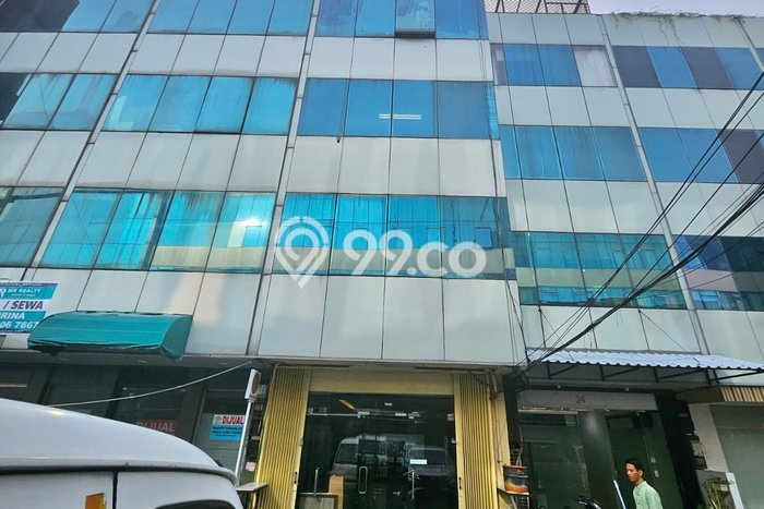 Ruko Paling Dicari LB 300m2 Dijual di Kebon Jeruk Ruko Paling Dicari LB 300m2 Dijual di Kebon Jeruk