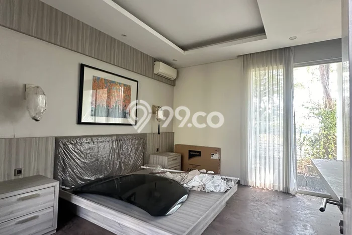 Dijual Rumah Premium dengan Fasilitas Sekitar Lengkap di Wiyung, Surabaya Dijual Rumah Premium dengan Fasilitas Sekitar Lengkap di Wiyung, Surabaya