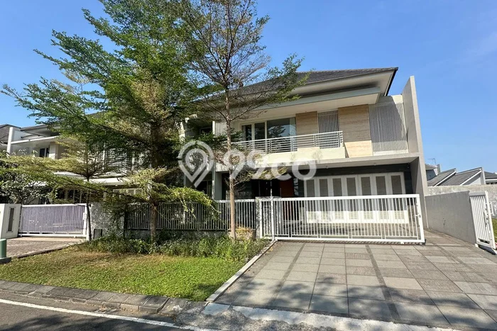 Dijual Rumah Premium dengan Fasilitas Sekitar Lengkap di Wiyung, Surabaya Dijual Rumah Premium dengan Fasilitas Sekitar Lengkap di Wiyung, Surabaya