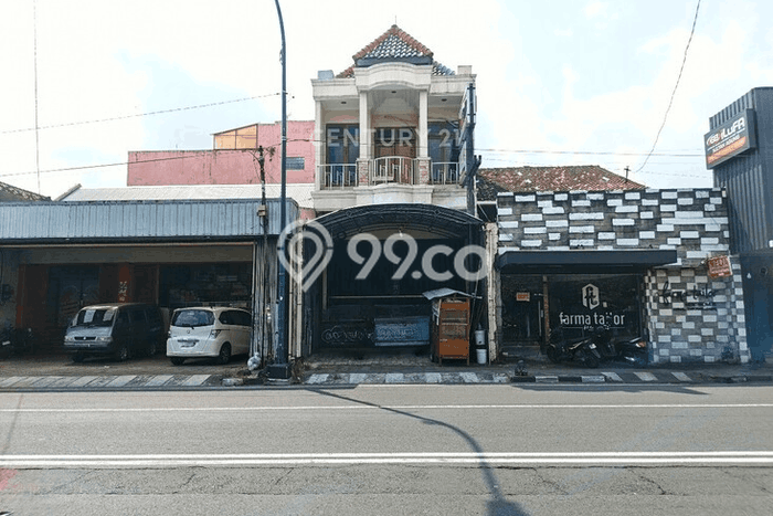 FOR SALE! Ruko di Pakualaman Yogyakarta, LT 124m2, LB 248m2 FOR SALE! Ruko di Pakualaman Yogyakarta, LT 124m2, LB 248m2