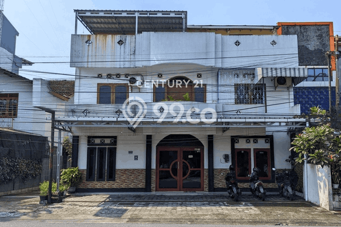 Unit Ruko Disewa Lokasi Ngaglik, Sleman Spesifikasi Luas Bangunan 221m2 Unit Ruko Disewa Lokasi Ngaglik, Sleman Spesifikasi Luas Bangunan 221m2