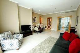 Dijual Apartemen Prestisius di Senayan 3 Kamar & 2 Kamar Mandi Dijual Apartemen Prestisius di Senayan 3 Kamar & 2 Kamar Mandi