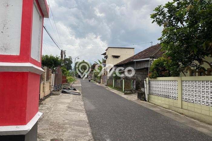 Tanah Dijual Area Strategis di Sleman Yogyakarta 135m2 Tanah Dijual Area Strategis di Sleman Yogyakarta 135m2