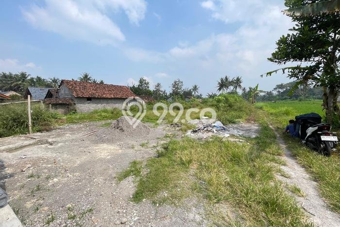 Tanah Dijual Area Strategis di Sleman Yogyakarta 135m2 Tanah Dijual Area Strategis di Sleman Yogyakarta 135m2
