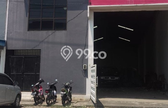 Gudang Dijual di Jabon Sidoarjo dengan Luas Bangunan 430m2 Gudang Dijual di Jabon Sidoarjo dengan Luas Bangunan 430m2