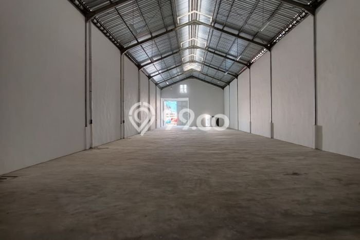 Gudang Komersial Dijual di Percut Sei Tuan Deli Serdang LT 576m2 & LB 576m2 Gudang Komersial Dijual di Percut Sei Tuan Deli Serdang LT 576m2 & LB 576m2