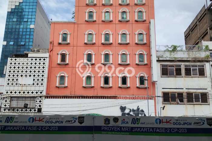 INVESTASI POTENSIAL! Hotel di , Luas 840m2m², Area Komersial INVESTASI POTENSIAL! Hotel di , Luas 840m2m², Area Komersial