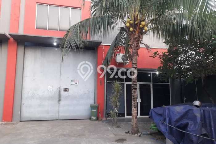 Gudang disewakan di Cipondoh Tangerang dengan luas bangunan 300m2 Gudang disewakan di Cipondoh Tangerang dengan luas bangunan 300m2