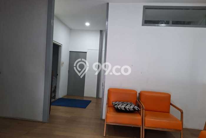 Unit Gudang Disewa Lokasi BSD, Tangerang Selatan Spesifikasi Luas Bangunan 400m2 Unit Gudang Disewa Lokasi BSD, Tangerang Selatan Spesifikasi Luas Bangunan 400m2