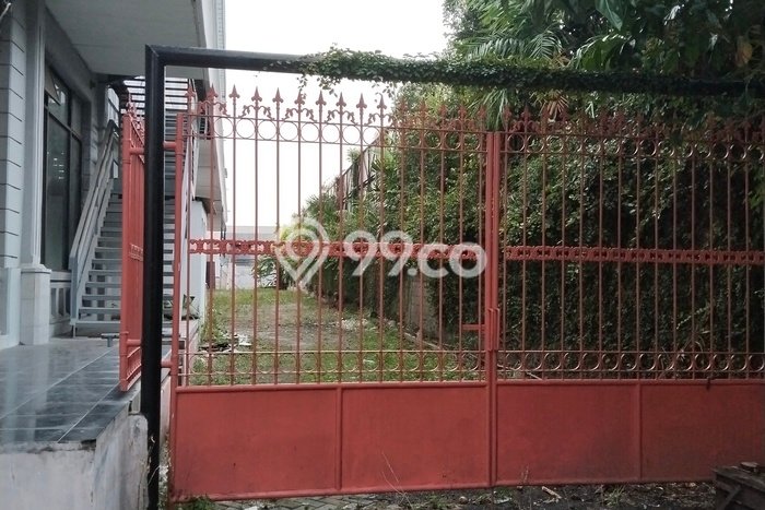 Disewakan Komersial di Kawasan Ramai Gresik Kota Luas 3000m2 Disewakan Komersial di Kawasan Ramai Gresik Kota Luas 3000m2