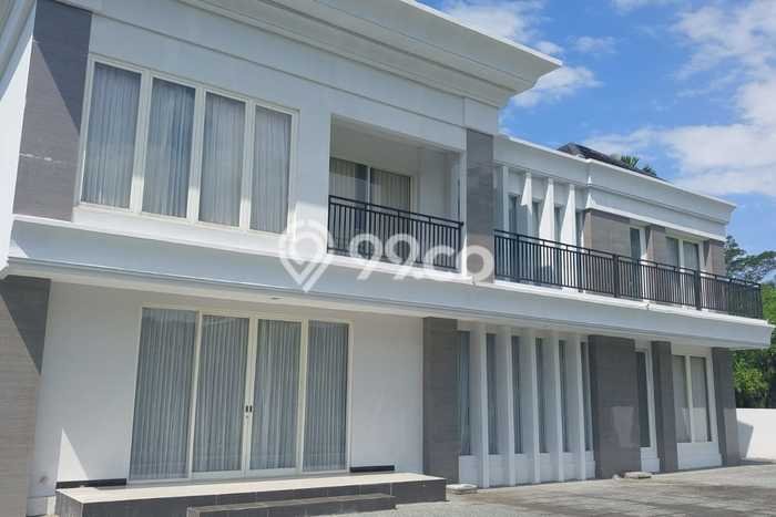 Vila Strategis di Pandaan, Dimensi 700m2m², Pemandangan Menarik di area Vila Strategis di Pandaan, Dimensi 700m2m², Pemandangan Menarik di area
