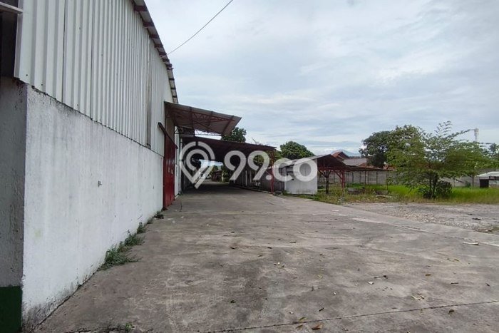 Disewakan Gudang komersial di Bojongsoang luas bangunan 7000m2 Disewakan Gudang komersial di Bojongsoang luas bangunan 7000m2