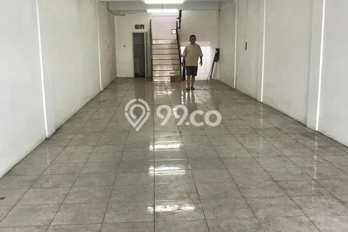 Disewakan Ruko di Pusat Kota Yogyakarta Ramai Strategis Disewakan Ruko di Pusat Kota Yogyakarta Ramai Strategis